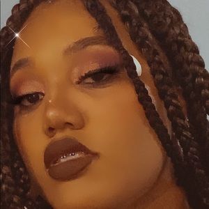 Meet your Posher, Ariel